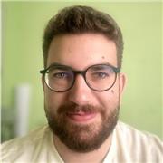 Profesor titulado en educación primaria con más de 5 años de experiencia en clases particulares con alumnos entre 5 y 16 años.